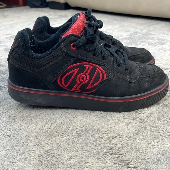 Heelys Motion Plus Roller Shoes Skate Sneakers Black Low Top Sz 6Y - Picture 8 of 14